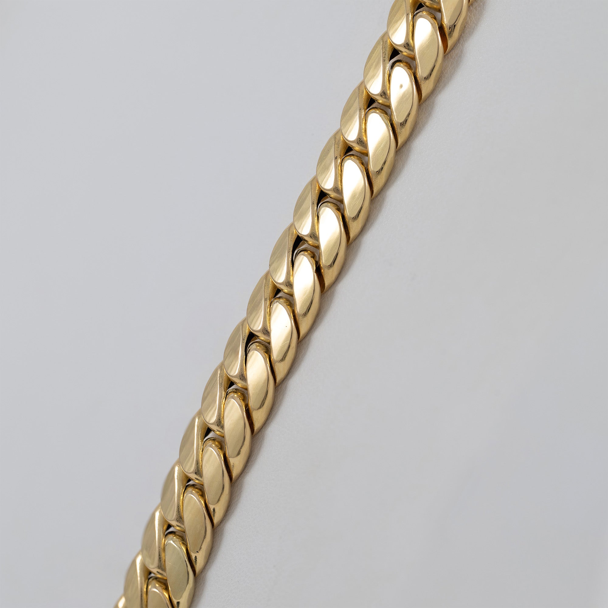 Cadena barbada cubana oro 18k 750 60cm