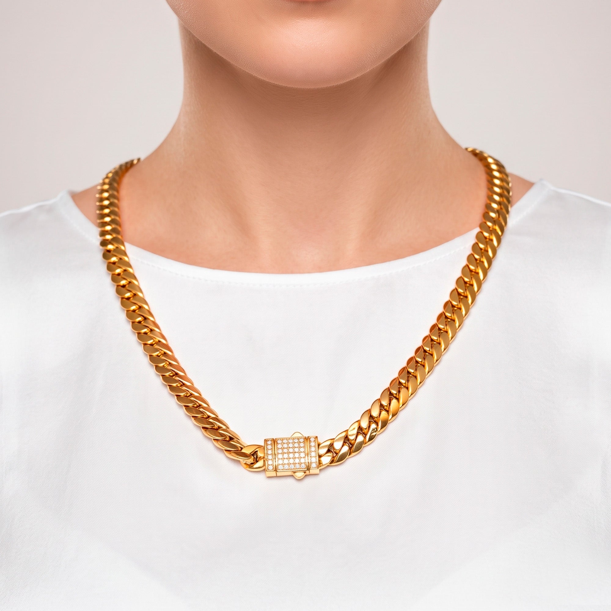 Cadena barbada cubana oro 18k 750 60cm