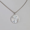 Conjunto Lotus de pendientes y colgante de plata 925 y nácar