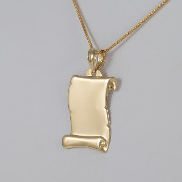 Colgante pergamino de oro 18k 750