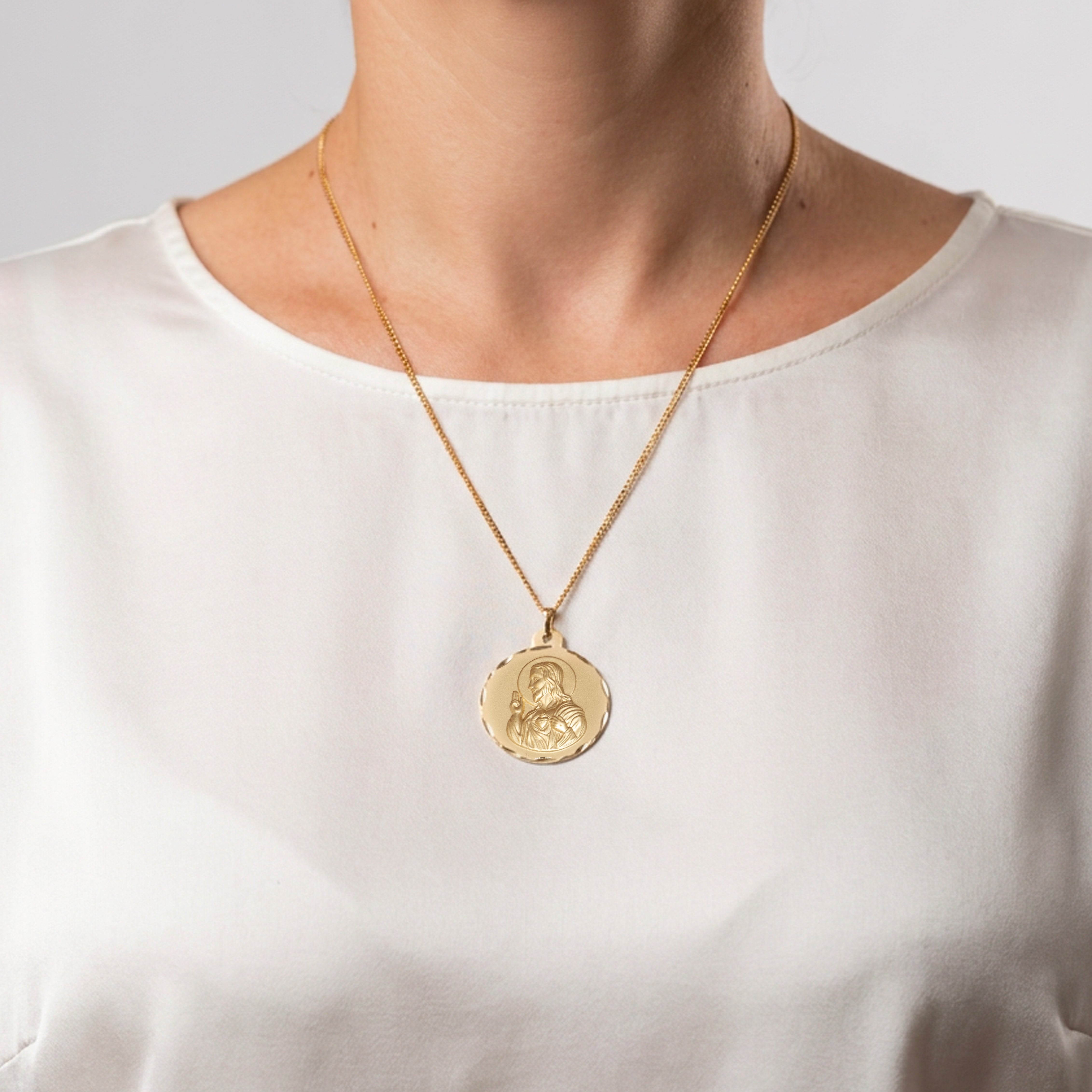 Colgante Medalla oro 18k 750