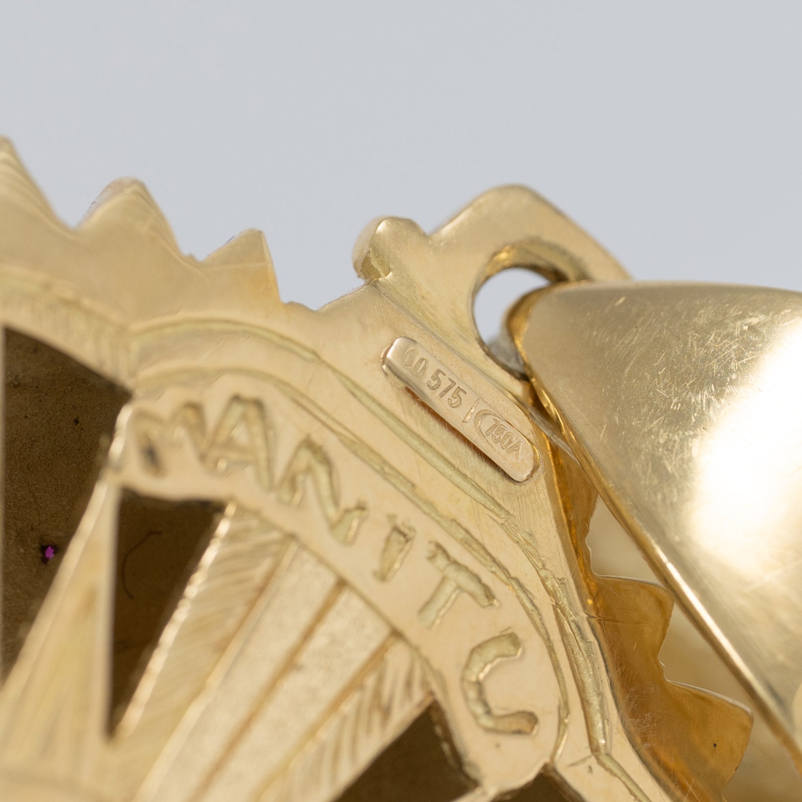 Colgante cabeza indio oro 18k 750