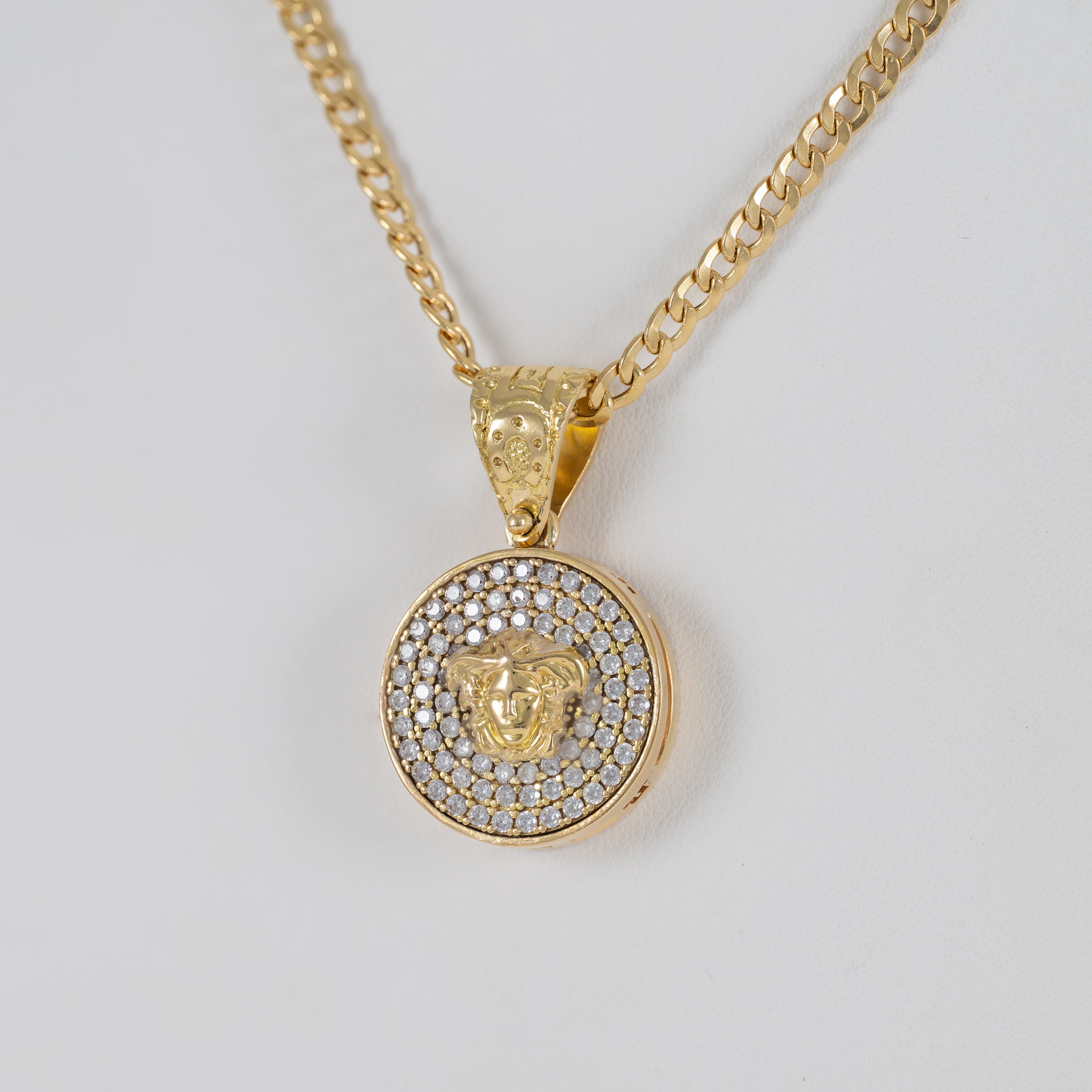 Colgante oro 18k 750