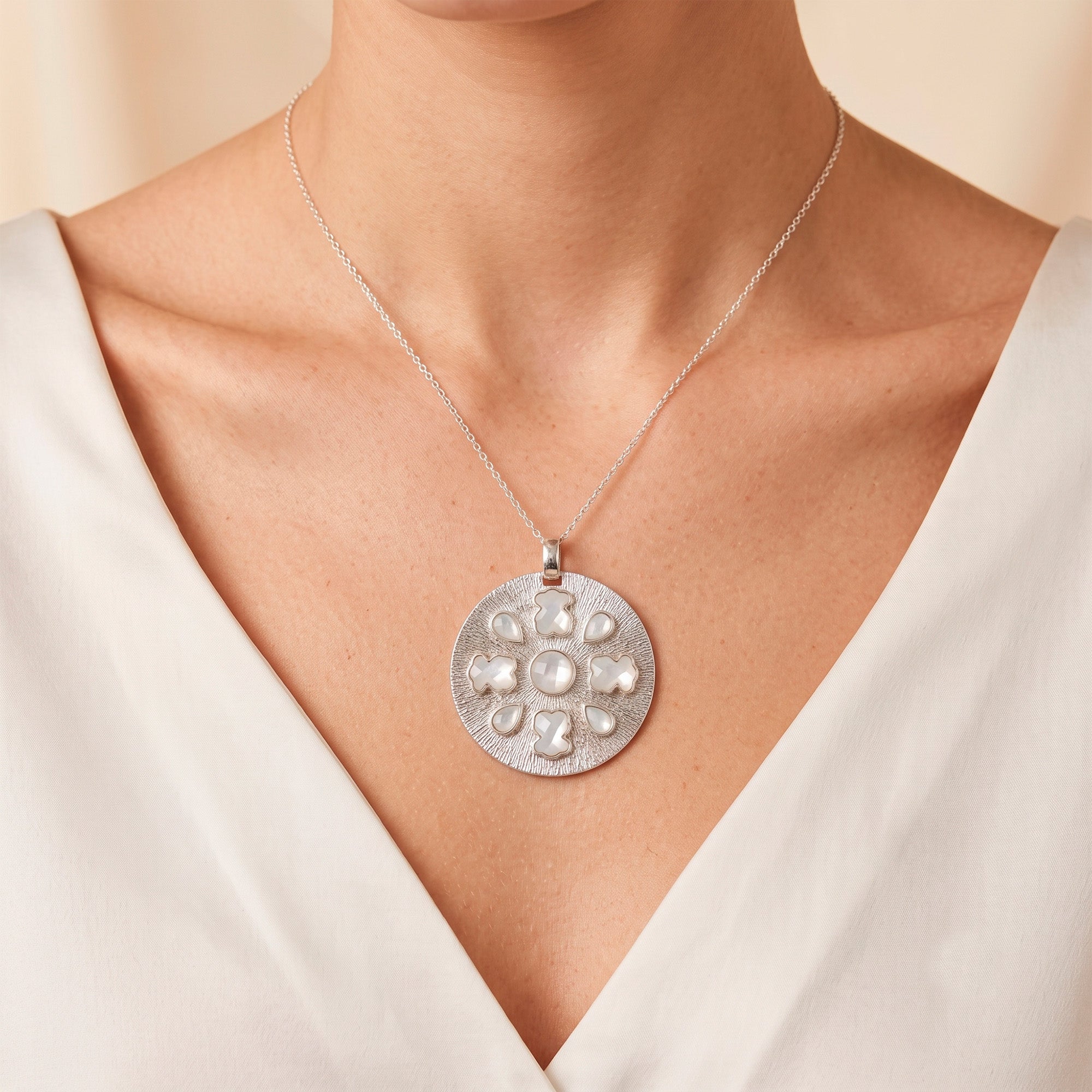 Colgante Tous en Plata 925 con Nácar Colección Minerva