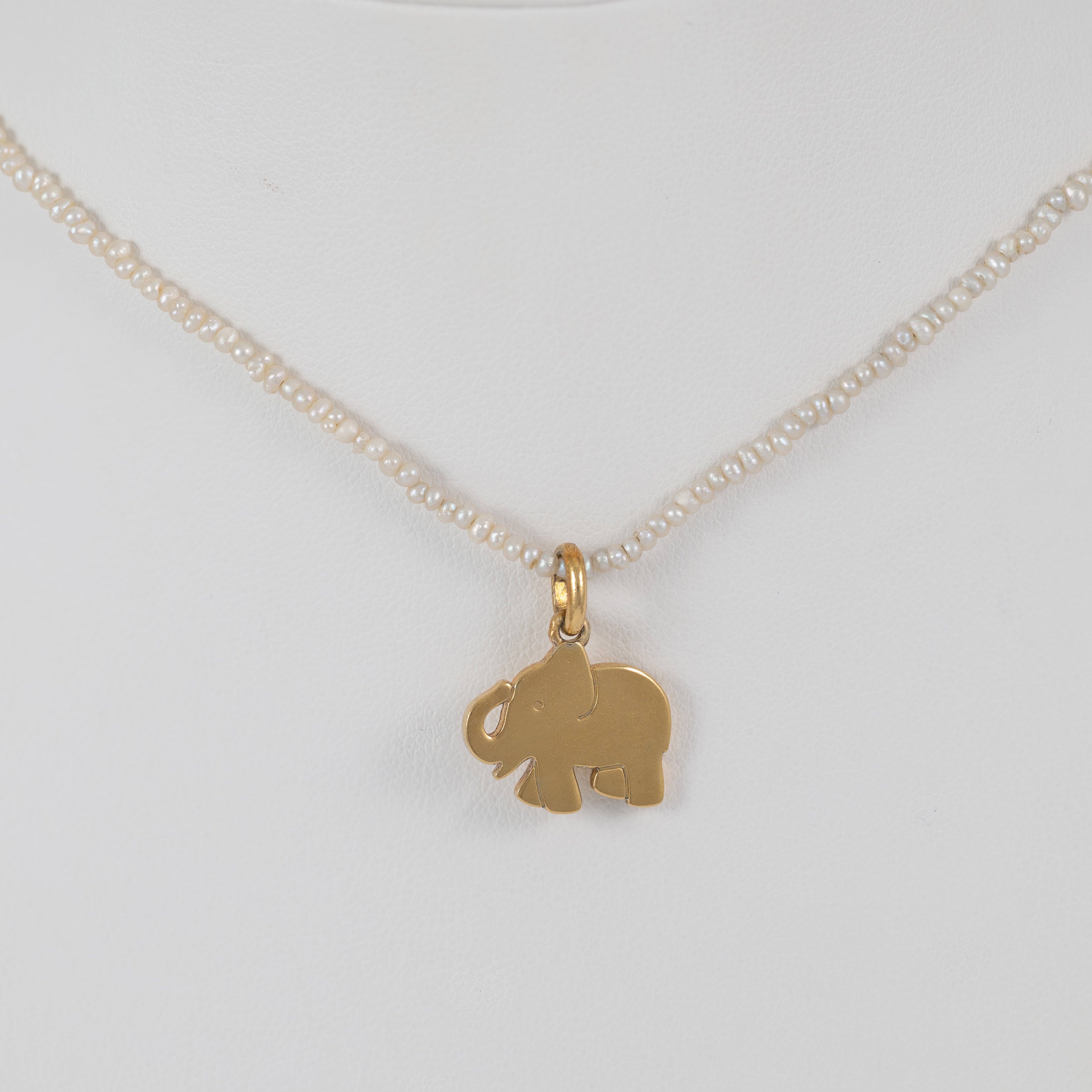 Collar Tous de perlas y motivo de elefante en plata vermeil Motif