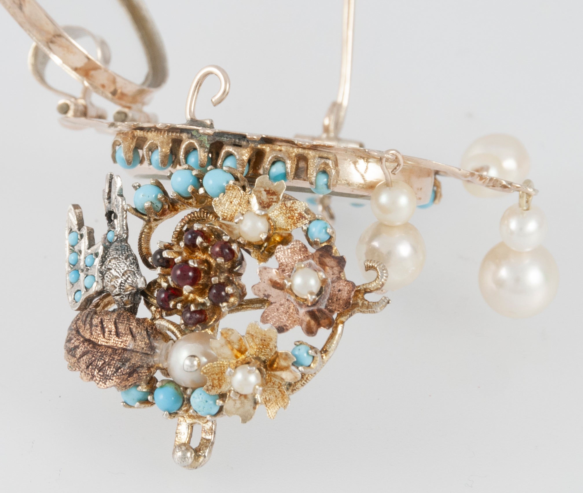 Conjunto antiguo broche colgante y pendientes en oro 14k con turquesas, perlas y rubíes