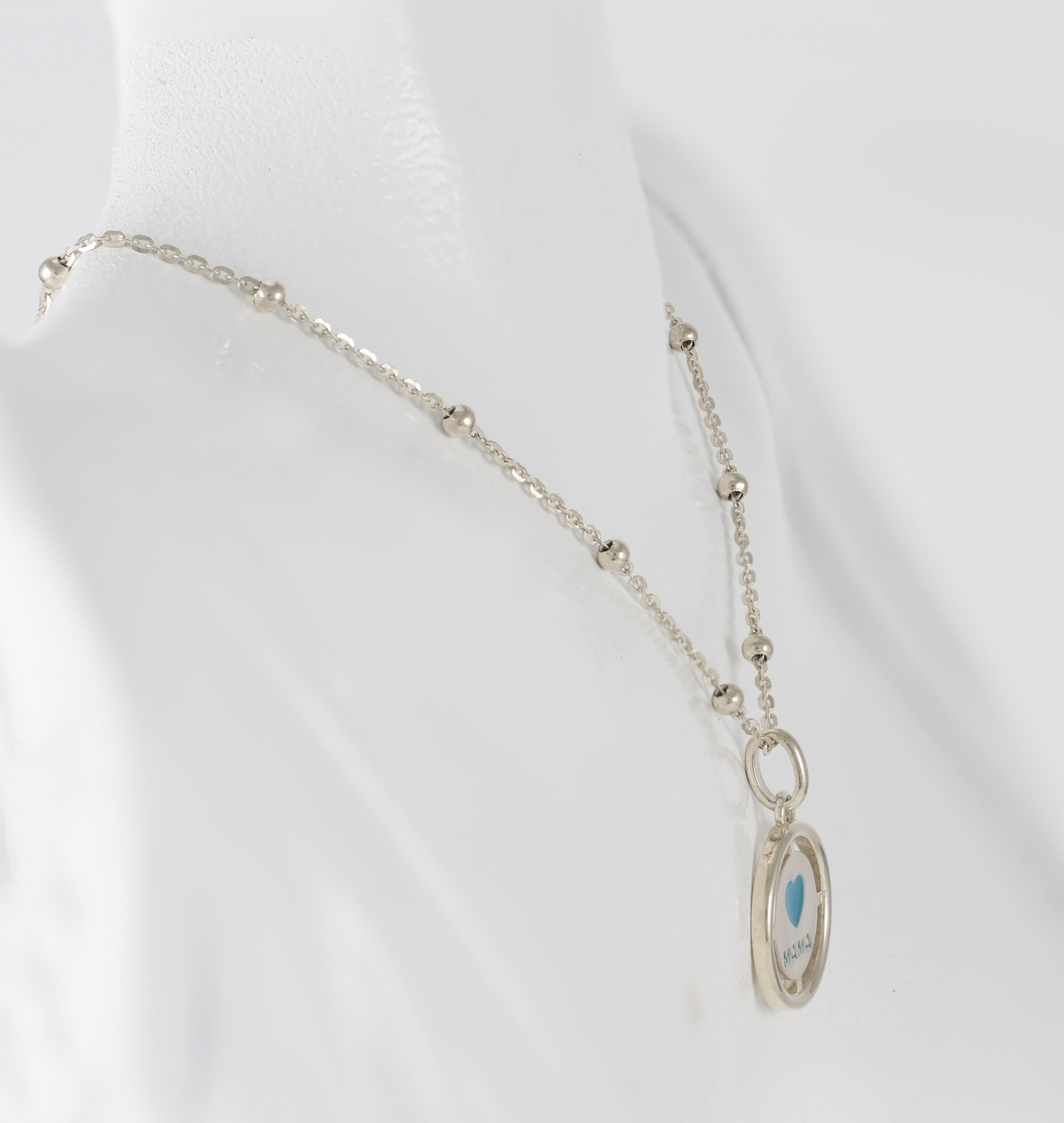 Gargantilla Tous en plata 925 con bolitas y Colgante Crossword Mama de plata 925 y esmalte azul