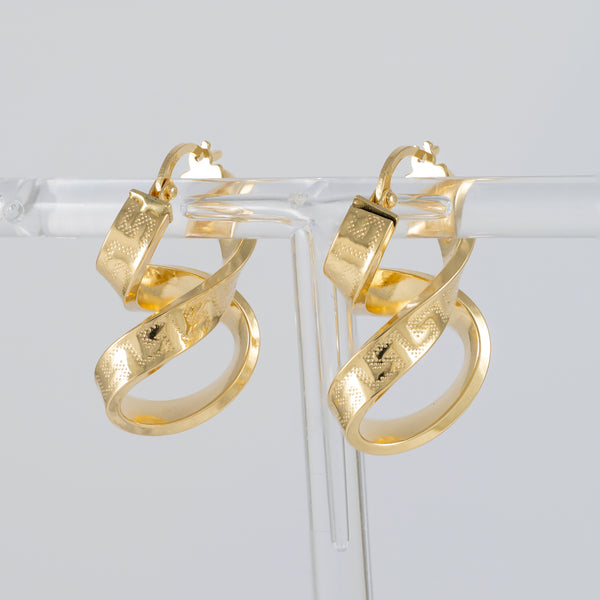 Pendientes de aro en oro 18k 750 forma de 8