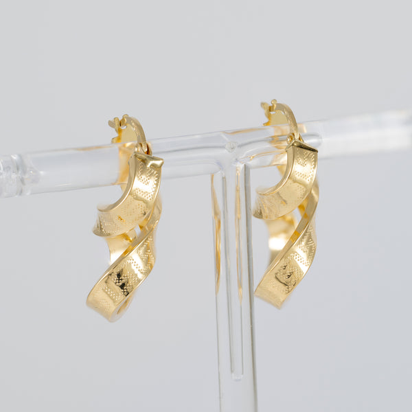 Pendientes de aro en oro 18k 750 forma de 8