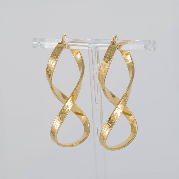Pendientes de aro en oro 18k 750 forma de 8