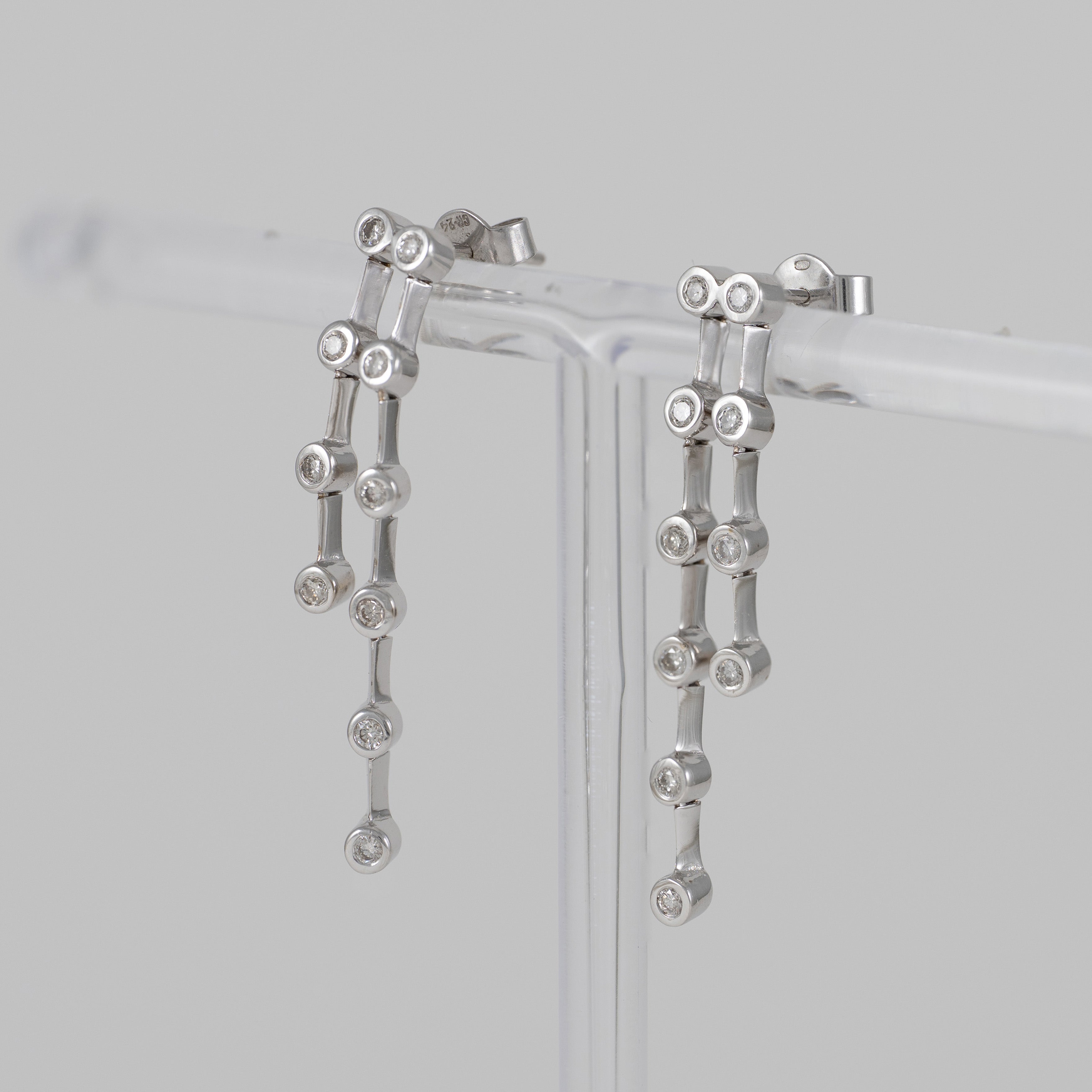 Pendientes en oro blanco 18k con diamantes