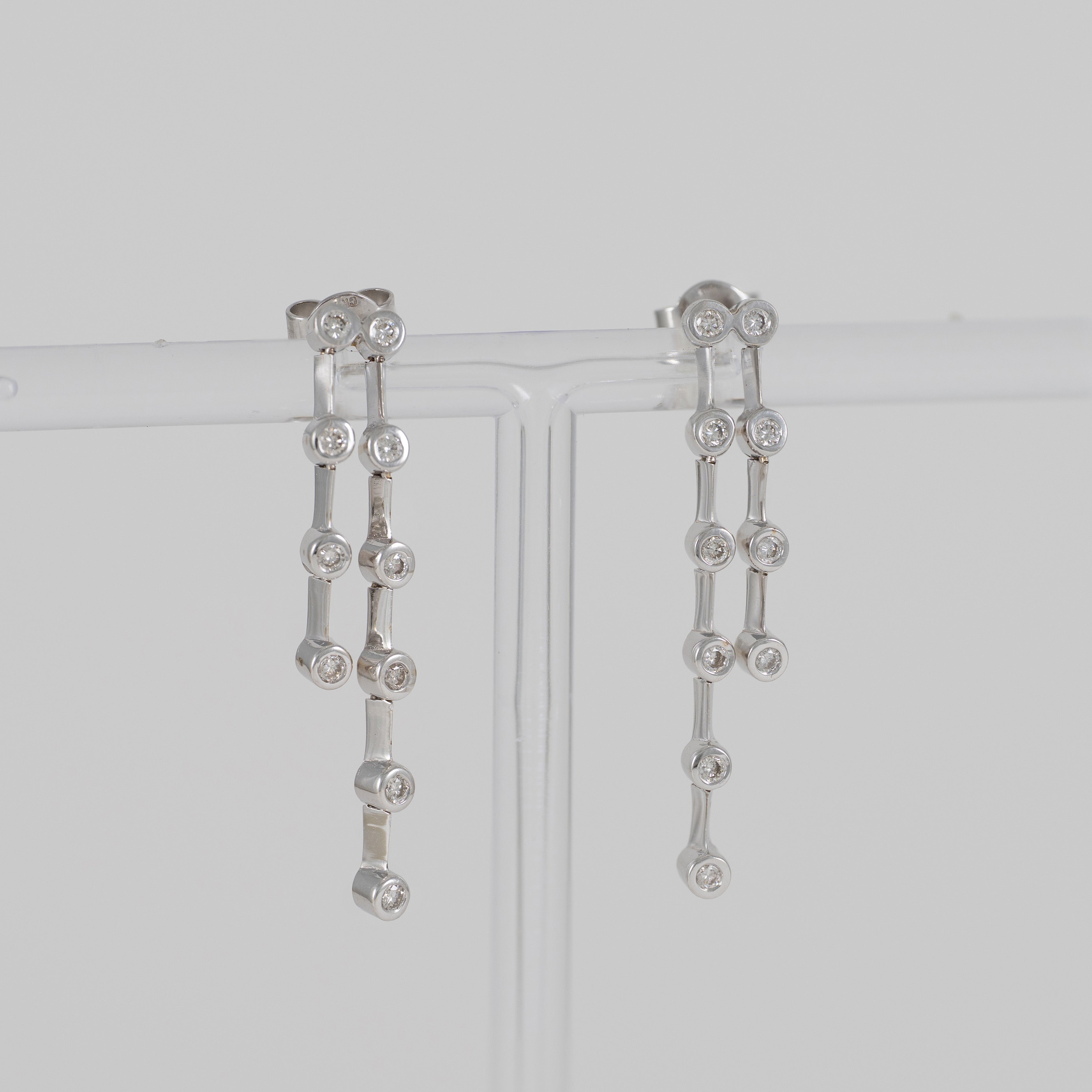 Pendientes en oro blanco 18k con diamantes