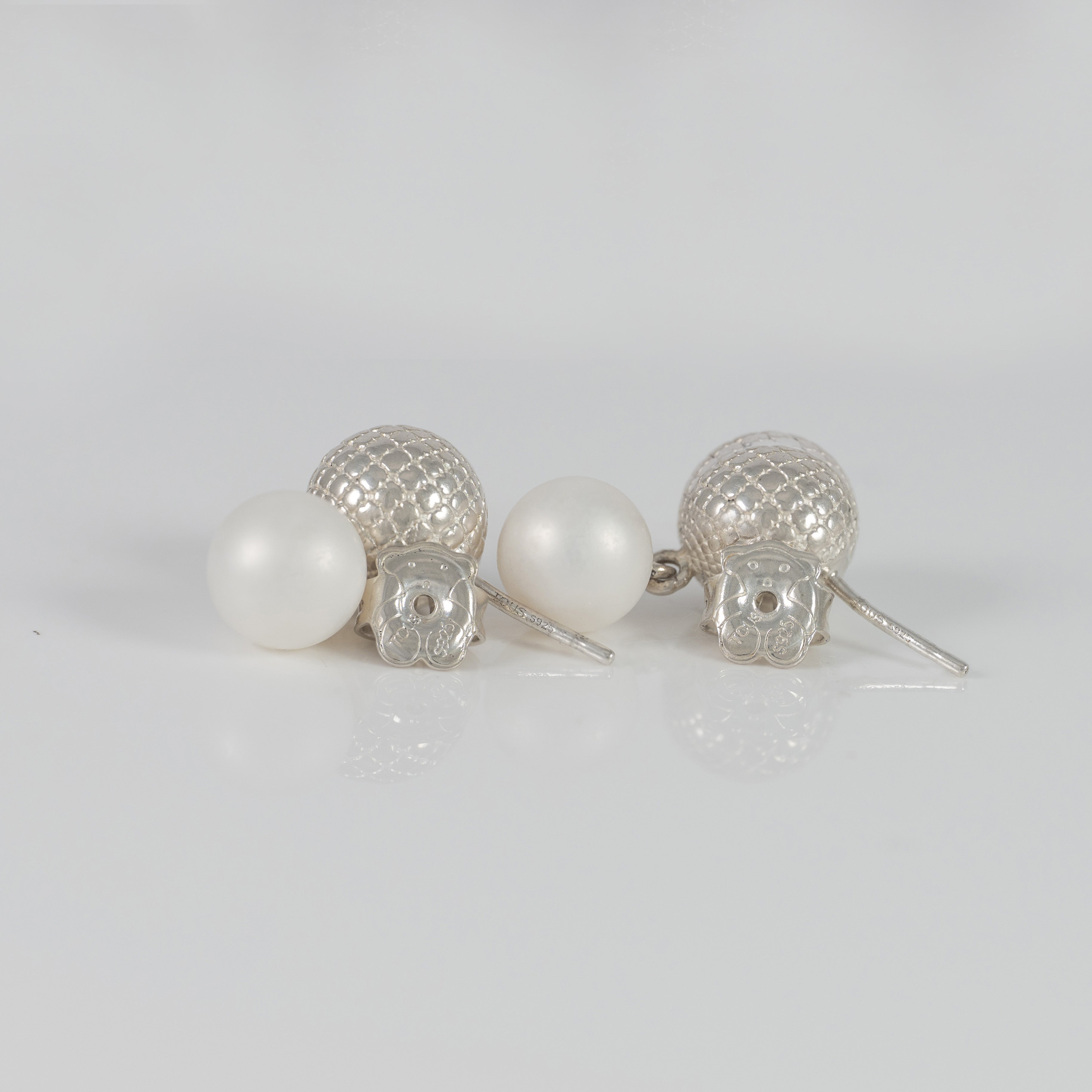 Pendientes Tous en plata 925 y perla cultivada con bola de osos Beach Disco