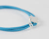 Pulsera elástica azul con oso de plata Sweet Dolls
