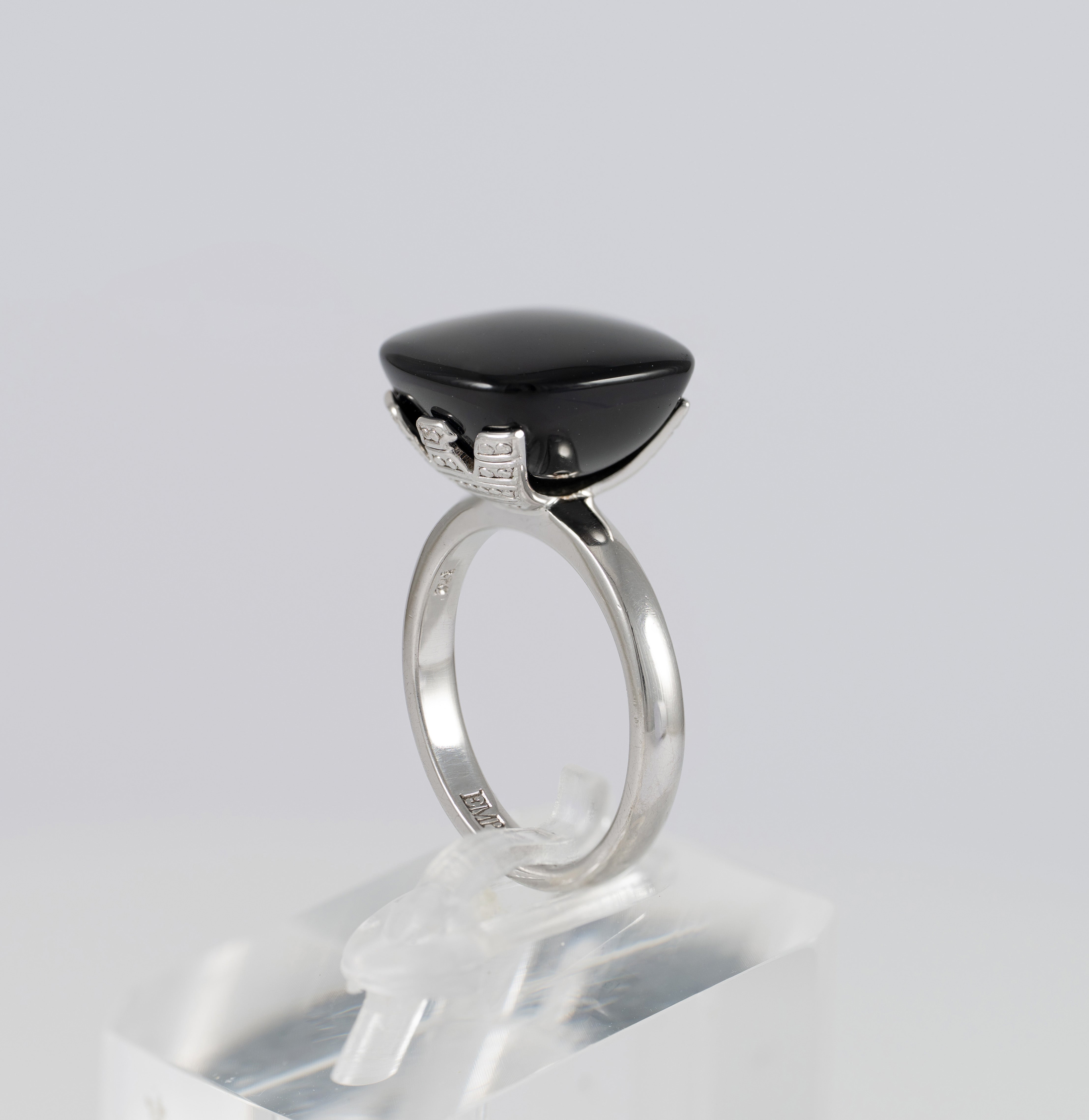 Anillo Emporio Armani de Plata 925 y Ónix