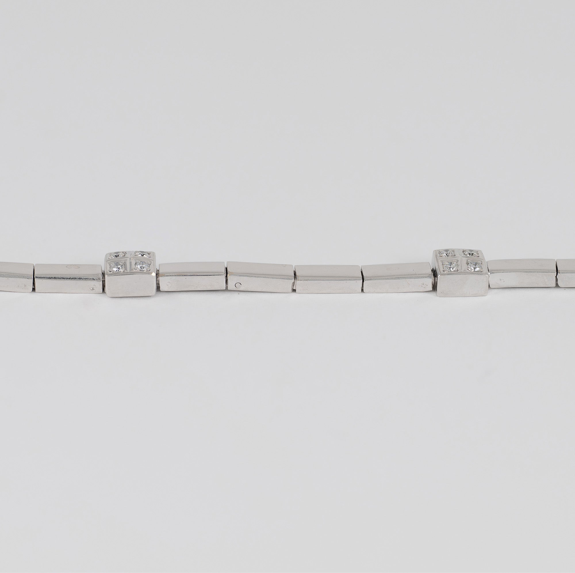 Pulsera en oro blanco 18k y diamantes