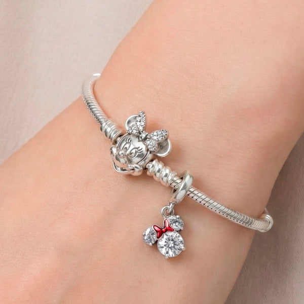 Pulsera Pandora Moments en plata 925 retrato de Minnie Brillante y charm colgante Minnie Mouse