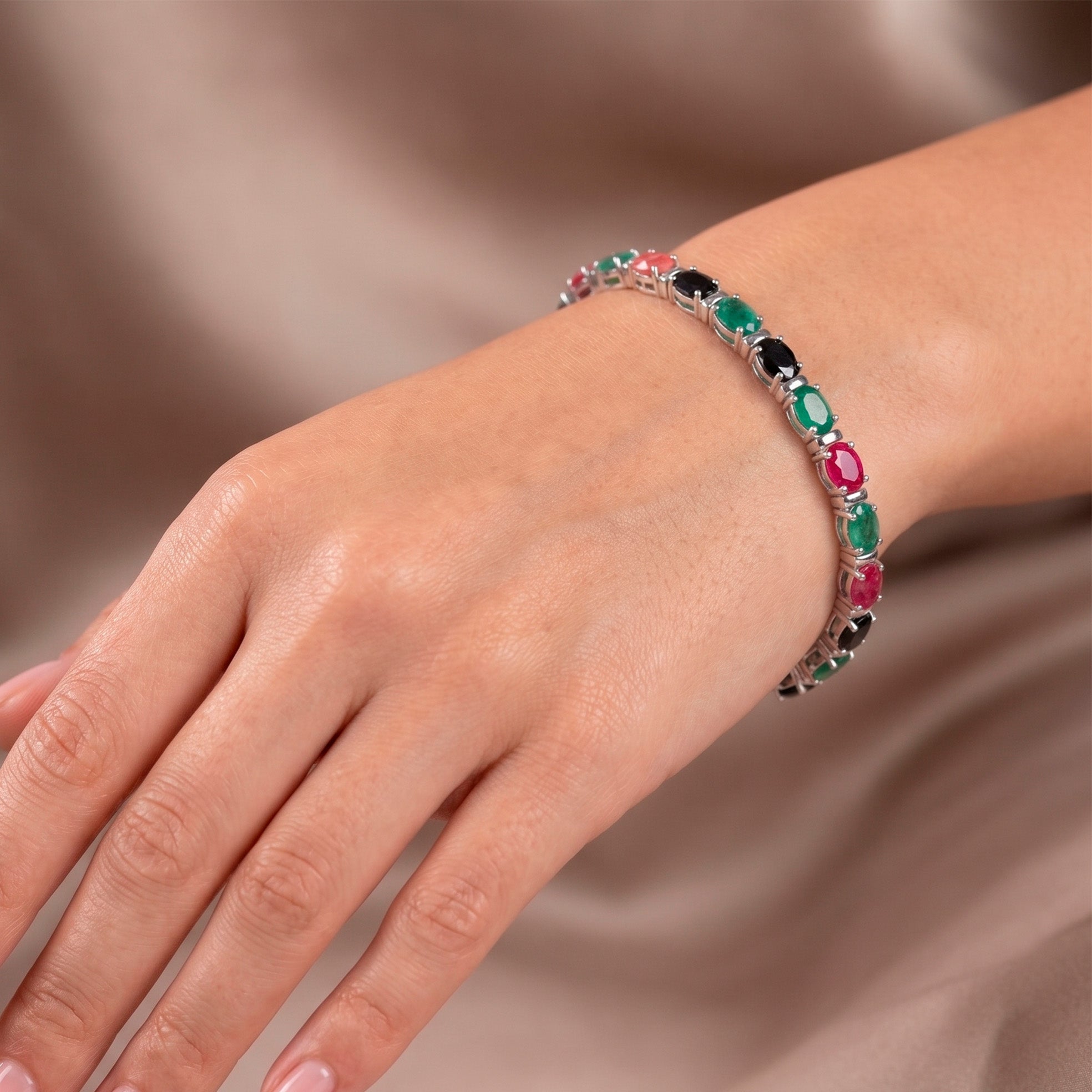 Pulsera en Plata 925 y Gemas