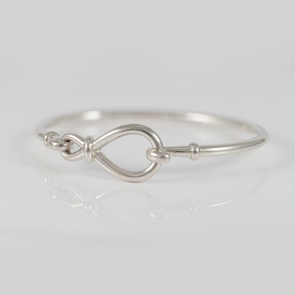 Pulsera rígida Pandora en plata 925 Nudo Infinito