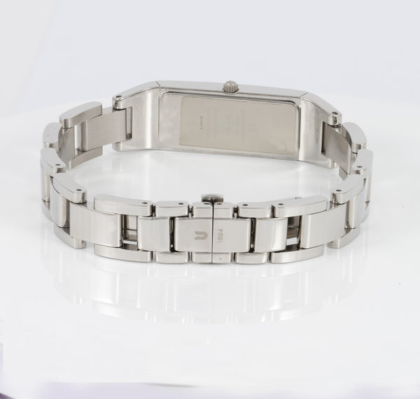 Universal Geneve Quartz Ladies Diamonds Ref: 821.620