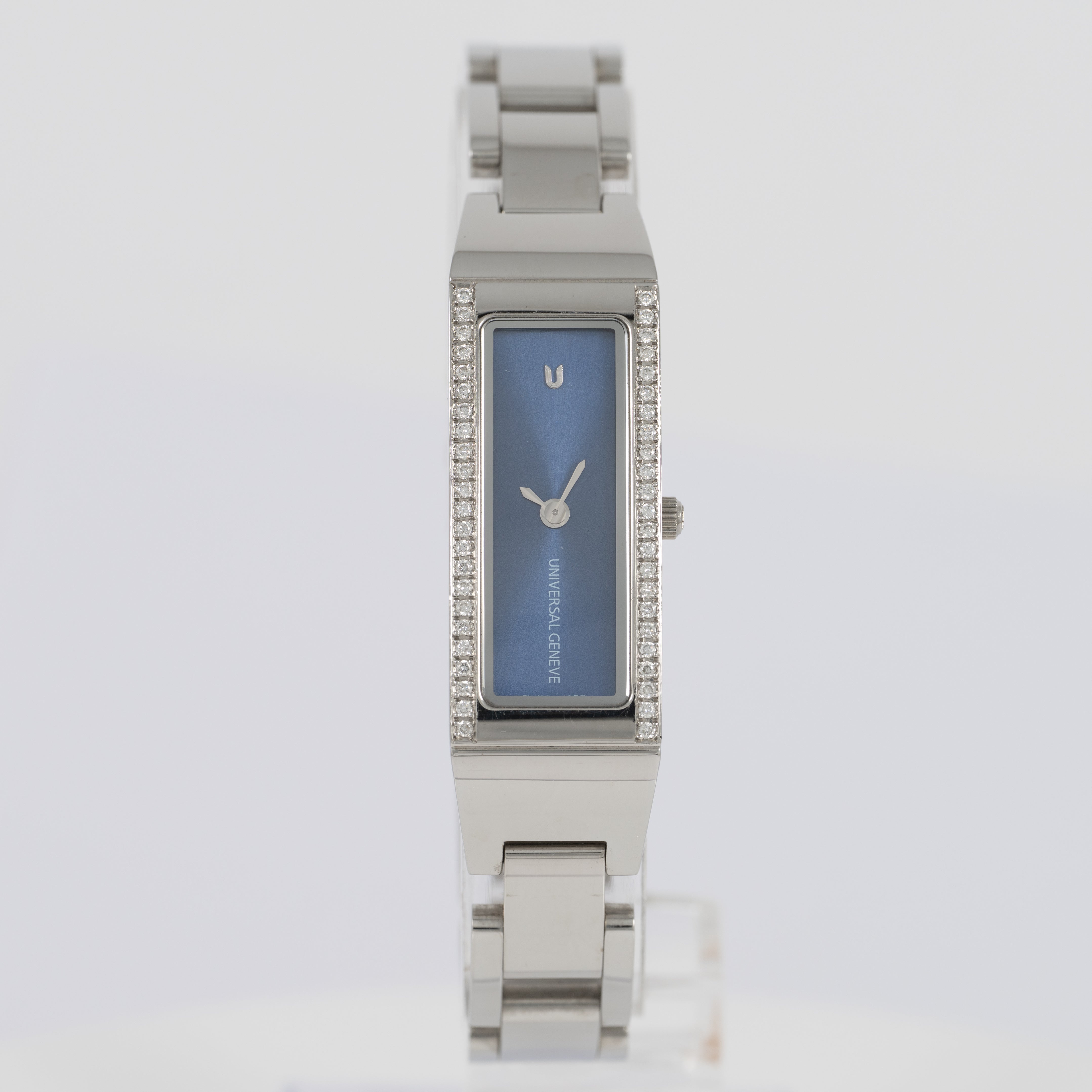 Universal Geneve Quartz Ladies Diamonds Ref: 821.620