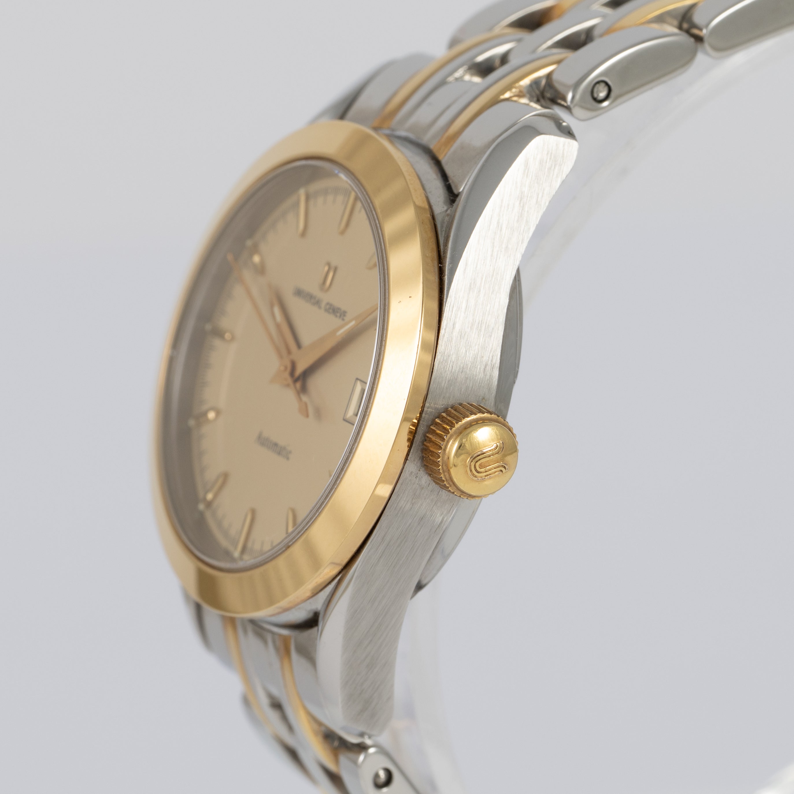 Universal Geneve Automatic Steel and Gold Bezel Ref: 260.671