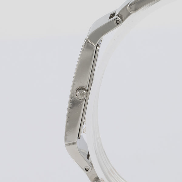 Universal Geneve Quartz Ladies Diamonds Ref: 821.620