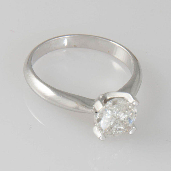 Anillo en oro blanco 18k con diamantes en talla invisible - Mayka Jewels