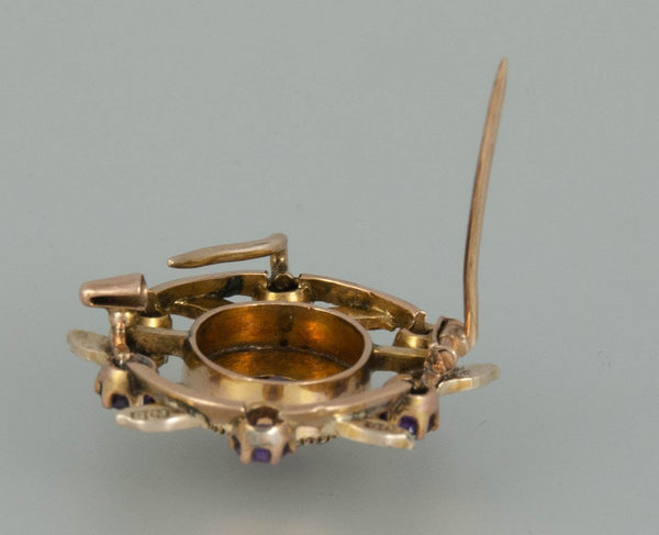 Broche antiguo en oro 18k con amatista y perlas barrocas - Mayka Jewels