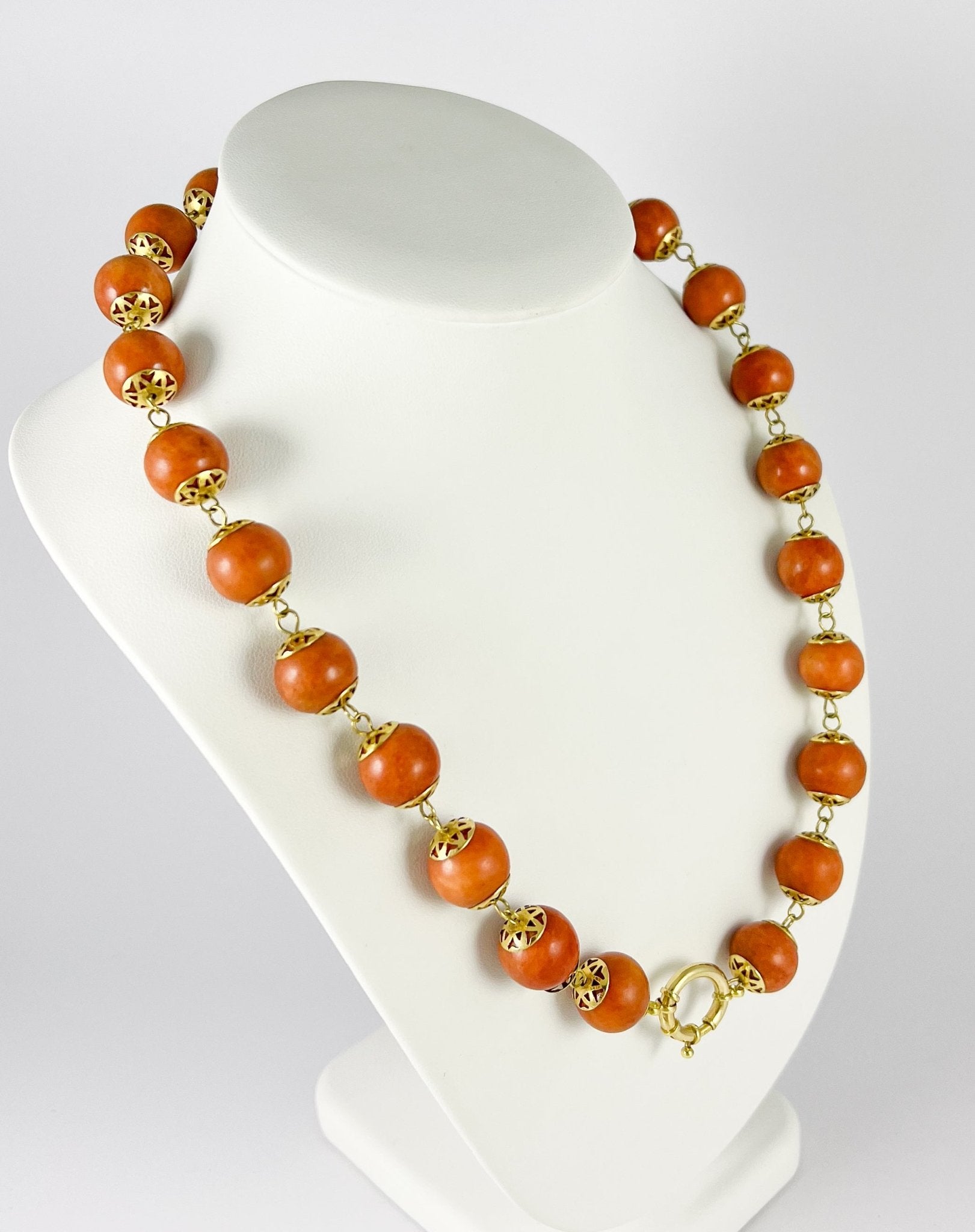 Collar de coral rojo con oro amarillo 18k - Mayka Jewels